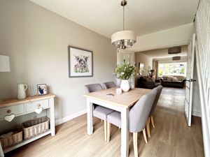 Dining Room- click for photo gallery